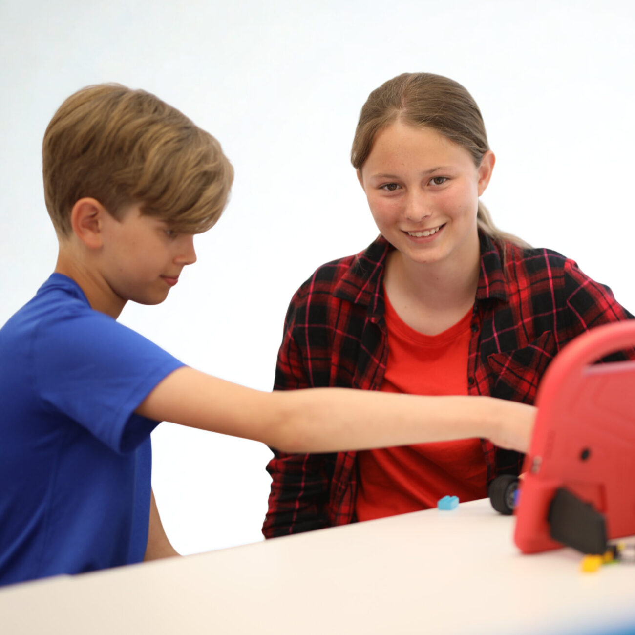 Úvod: ef2f8136 fb33 43c4 a818 b4ed44fef7fd scaled e1775803371918